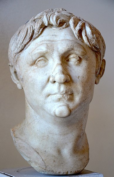 A bust of Pompey, a supporter of Caesar who became a Praetor 